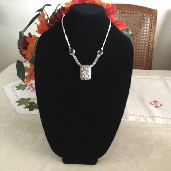 TAMERLANE SQUARE STONE W/ DESIGN ON FRONT AND TWO PEAR AMETHYST STERLING SILVER - Picture 3 of 9